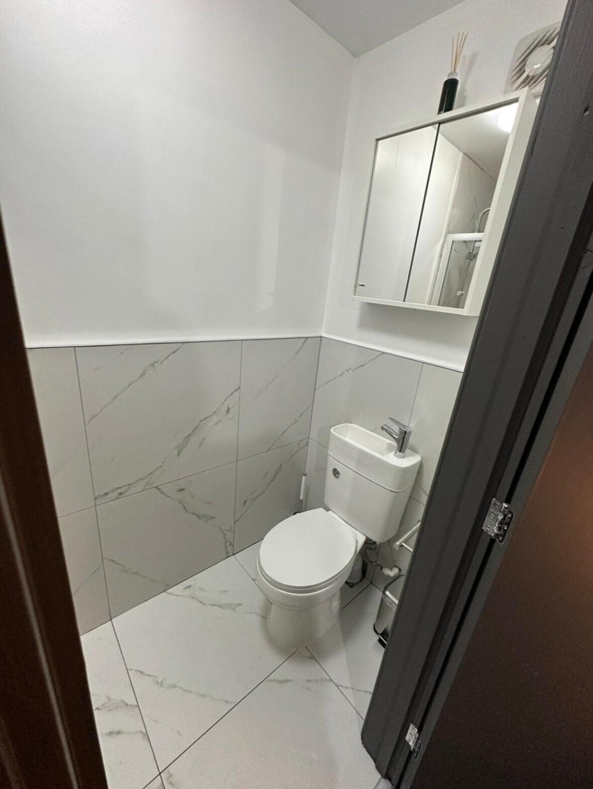The Little Oaks Apartment Birmingham Bagian luar foto