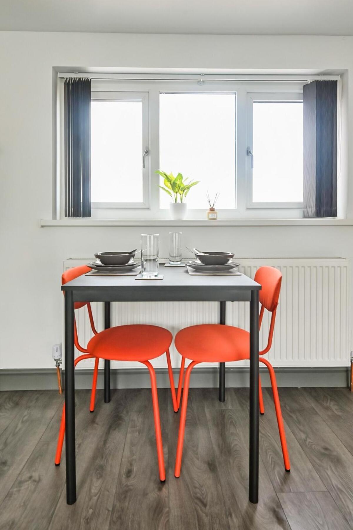 The Little Oaks Apartment Birmingham Bagian luar foto